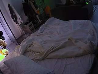 voyeurcam-jb-room-10