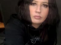 Cool and sexy. Always have a god time laughing with friends