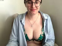 Hungry for Your Big Cum
I’m Sofia, and I don’t play games. I’m a 26-year-old brunette with a natural, tight body that responds to one thing only hard dicks. I might wear glasses, but it’s only so I can see every inch of you masturbating for me.
I’m here to get wet, get loud, and watch you finish. If you’re looking for a woman who loves to watch you stroke it as much as she loves playing with her tight pussy, you just found your new favorite room.
I have natural curves, pale skin, and hard nipples that stay stiff as long as I see you hard on camera. Direct, horny, and obsessed with your reactions. xx