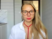 hello :) I like  little talks about sport, life or something more naughty....Im nice person with big smile