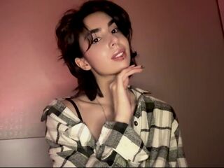 chat room webcam photo AyeshaDavich