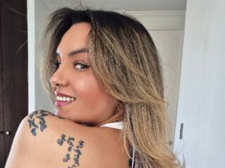 cam girl masturbating JuliettaDiaz