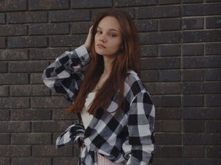 topless cam girl KaiKiening