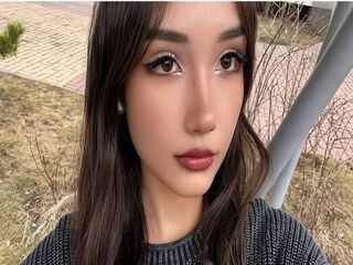 camslut masturbating MeghanSkomo