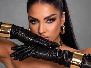 adult cam RubyConne