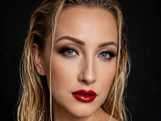 free video chat room SimoneLure