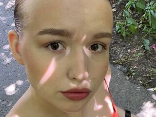 cam chatroom SusannahBuffalo