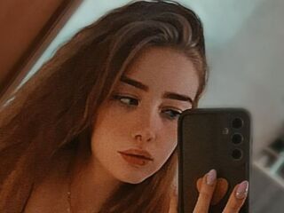 topless webcamgirl TeresiaCaspi