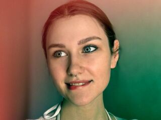 camgirl playing with sextoy MeghanGateley