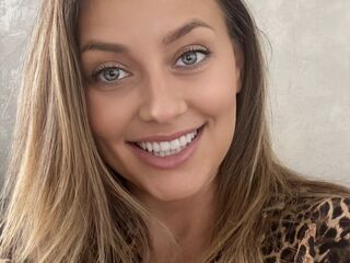 fingering cam girl video VeraSurikova