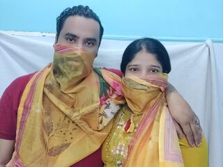 hot couple cam Gudhiya