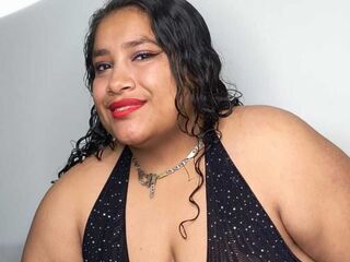 bizarre webcam show BellaYouns