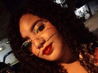 cam girl spreading pussy AishaBlanco