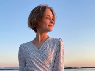 cam girl fingering pussy AlexaCatalano