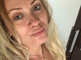 beautiful girl webcam AlexyaRebeka