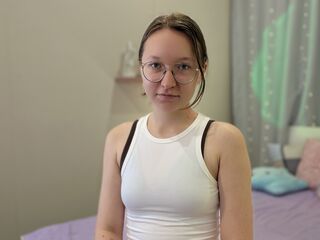 cam show AliceBass