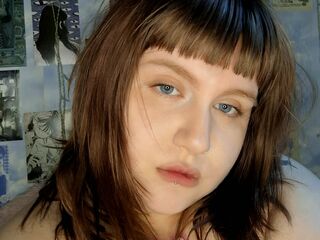 chat with cam AliceBunn