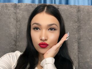 free chatroom AlinaCrystals