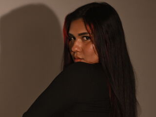 live sex webcam AlizLatifa