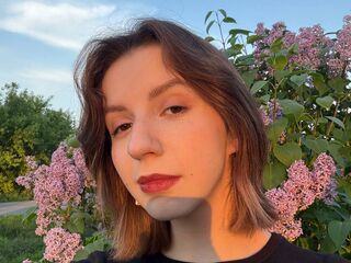 shaved pussy webcam AmaliaHoffmann
