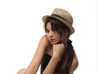 adult videochat room AmaraLace