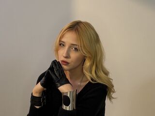 cam show AmeliaHatta