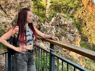 camgirl playing with sex toy AmeliaMeds