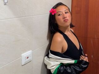 naughty cam girl picture AndreaTapiero