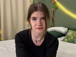 adult chat room AngelinaLing