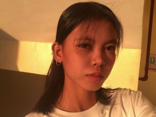 free nude webcam show AnnahGrace