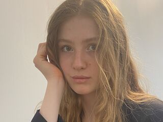 cam hooker chatroom AuraTyce