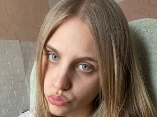 bedroom live webcam AyannaOverturf