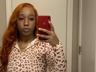 masturbating cam girl BambiiBratt