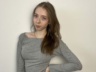 naked cam girl gallery BethanPugliese