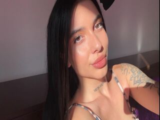 naughty cam girl fingering pussy BiancaMar