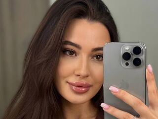 naked cam girl fingering pussy BlossomCerva