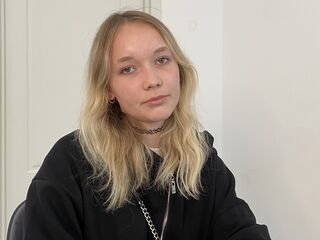 webcam stripper BonnieRad