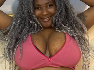 free chat room BriankaGema