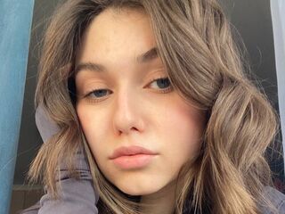 beautiful camgirl BriannaMauzey
