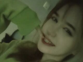 girl fingering pussy CamelliaVega