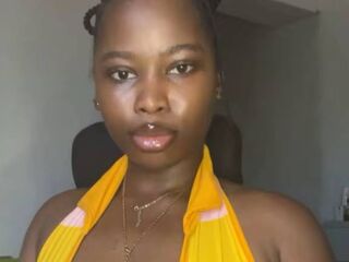 nude cam girl pic CaramelDaisy