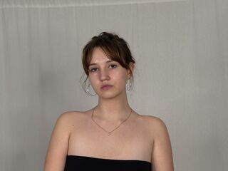 nude webcam CecilHolcombe