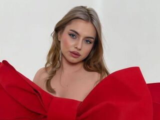 naughty webcamgirl ChloeHollyberry