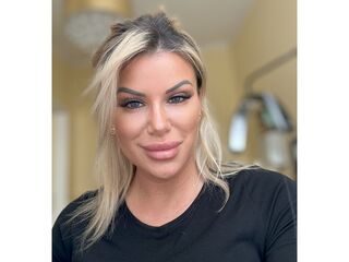 online chat ClaraSchiffner