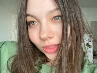 naked girl with cam masturbating ClariceFinton