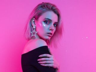 hot naked camgirl DaiseyNovotny