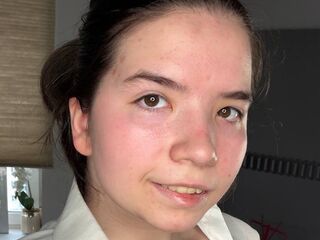 girl webcamsex DaisyMolen