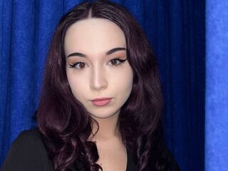 naked cam girl masturbating with sextoy DannMccard