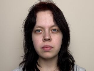 hot cam girl fingering shaved pussy DawnaSandra