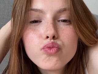 beautiful webcam girl DianaMuse